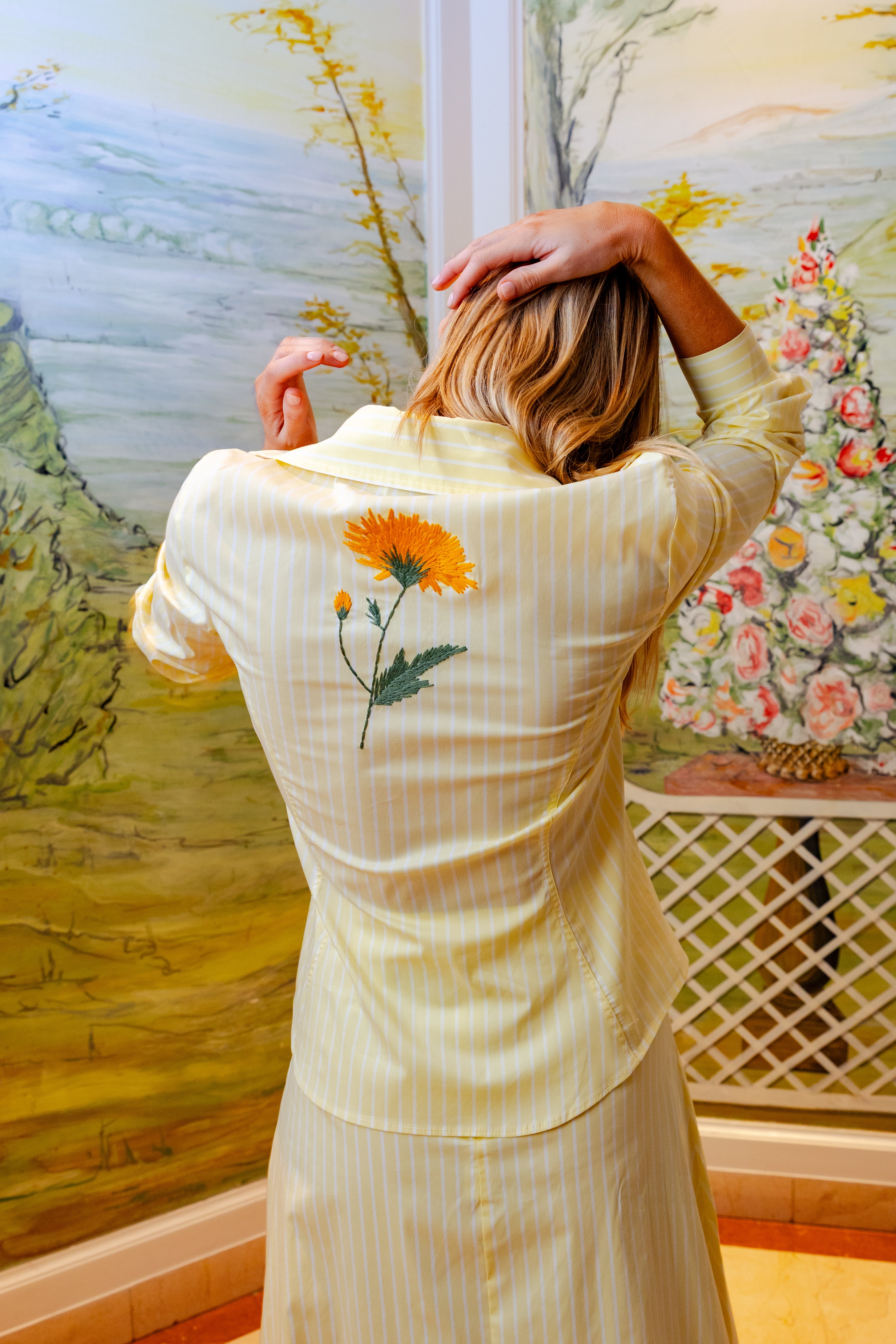 Camisa Raiz amarilla